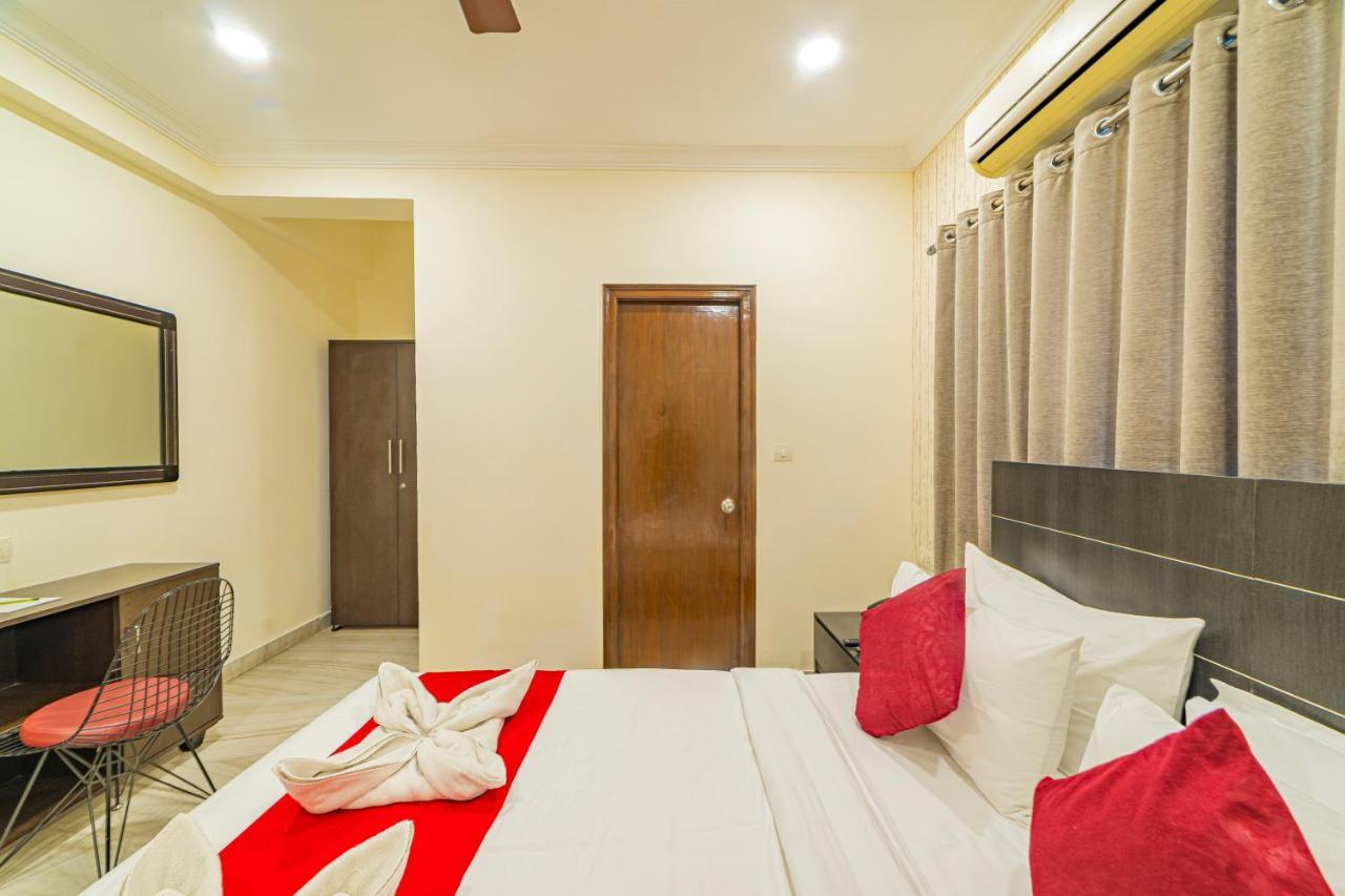Hotel Athome , Whitefields, Kondapur Hyderabad Exterior photo